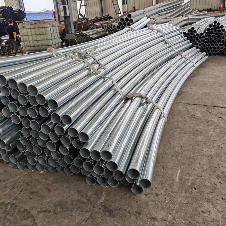 隧道與樓房建筑中的關(guān)鍵角色 解析DN150 6D大月彎鍍鋅穿線(xiàn)彎管
